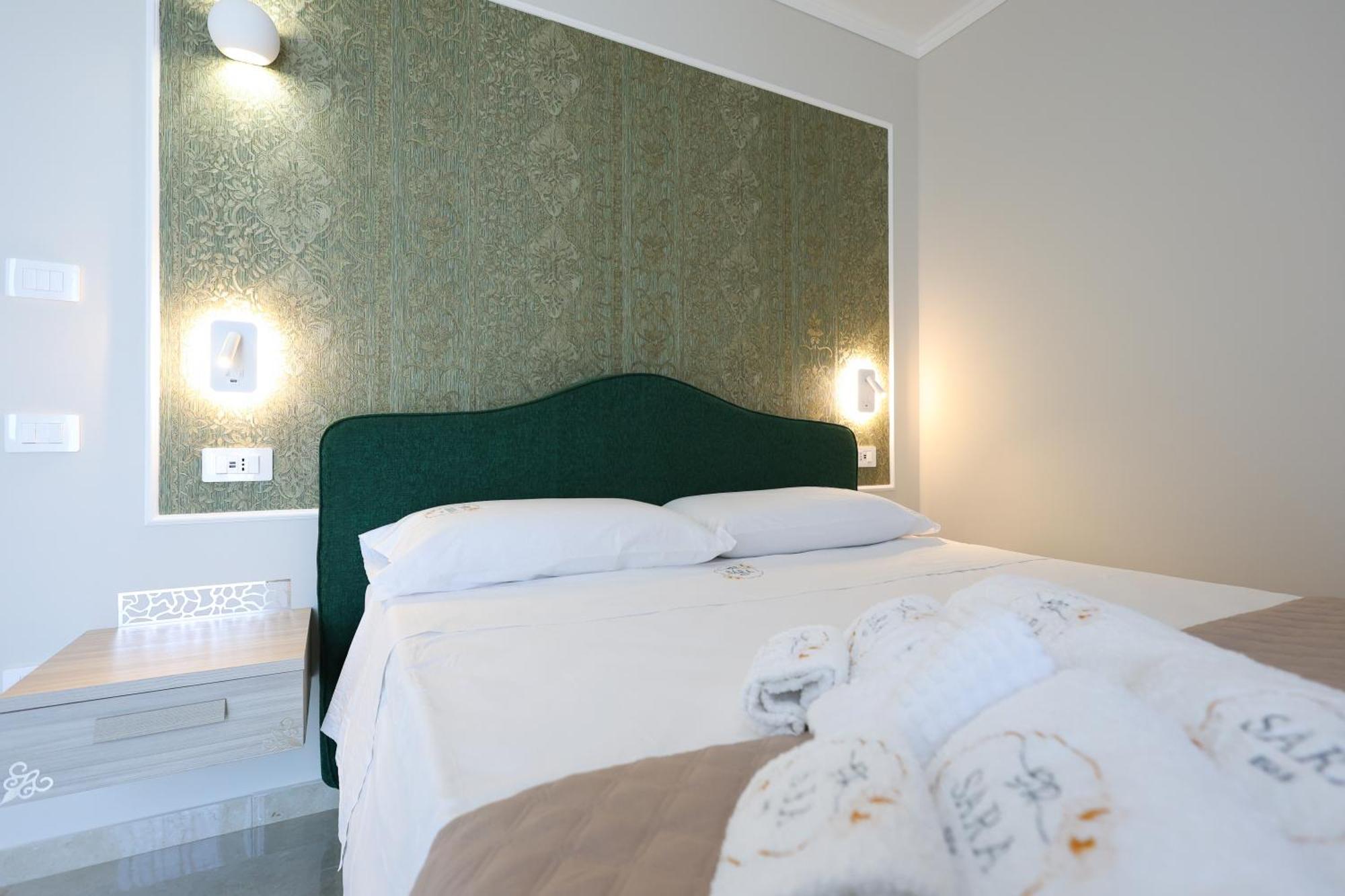 Sara B&B Accommodation Санта-Доменика Экстерьер фото