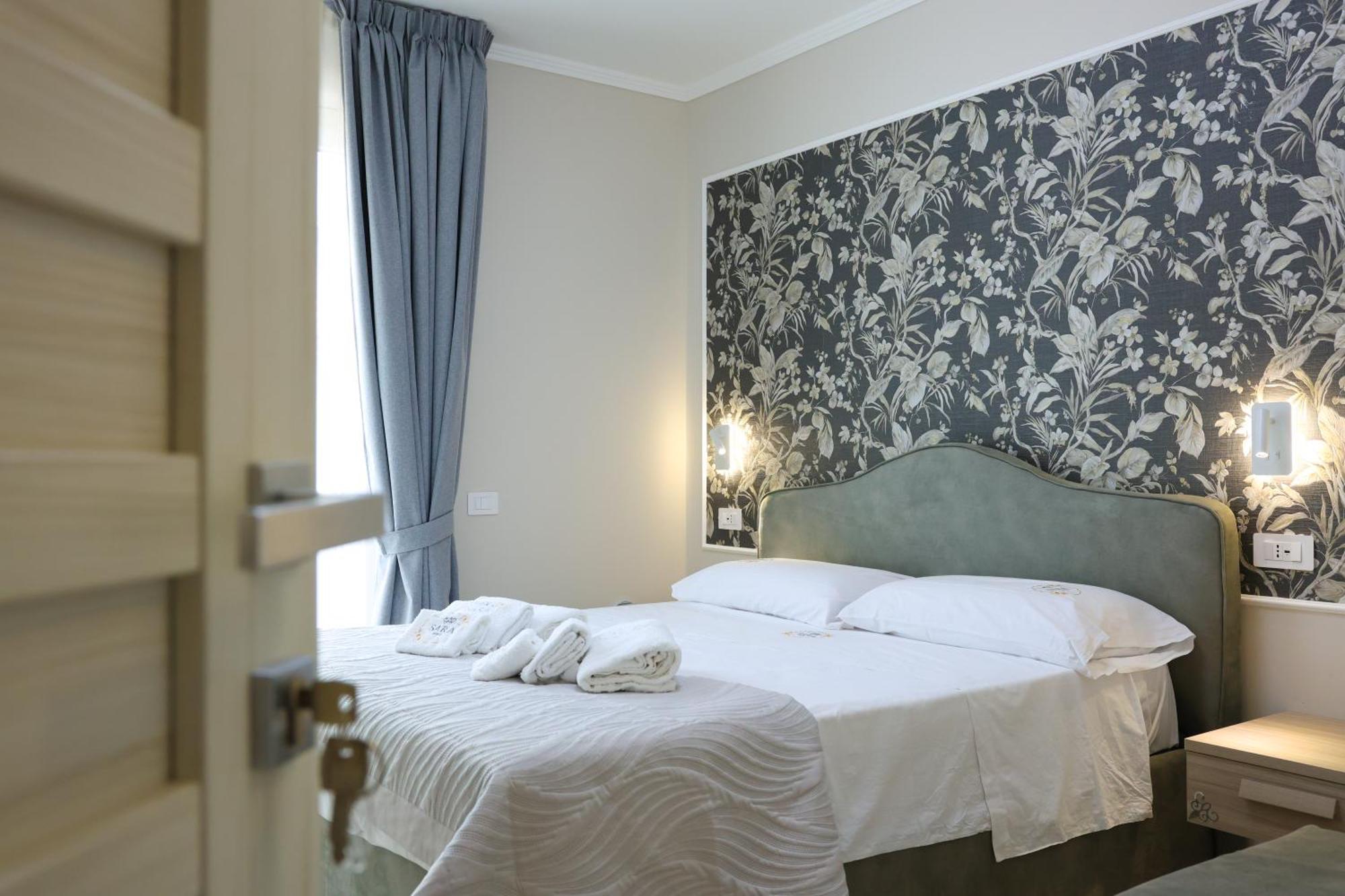 Sara B&B Accommodation Санта-Доменика Экстерьер фото